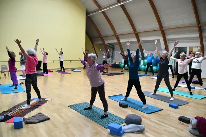 ASJ PRESSE – DU YOGA AVEC LA GYM-DETENTE DE L&rsquo;ALERTE SAINT-JEAN