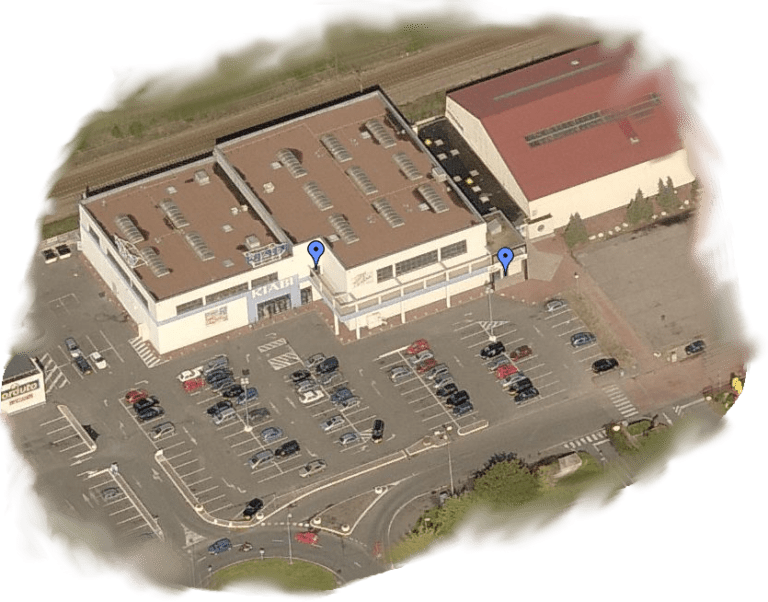 vue aerienne salle 768x602 1