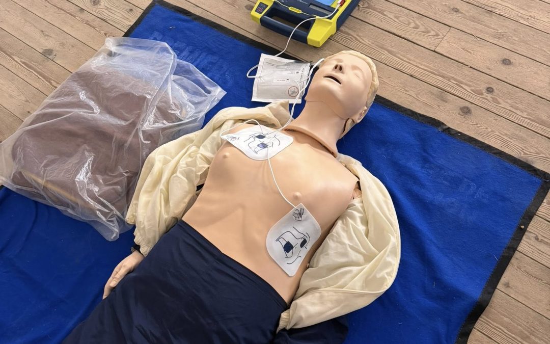 ASJ BADMINTON – APPRENDRE LES GESTES QUI SAUVENT 09/11/25